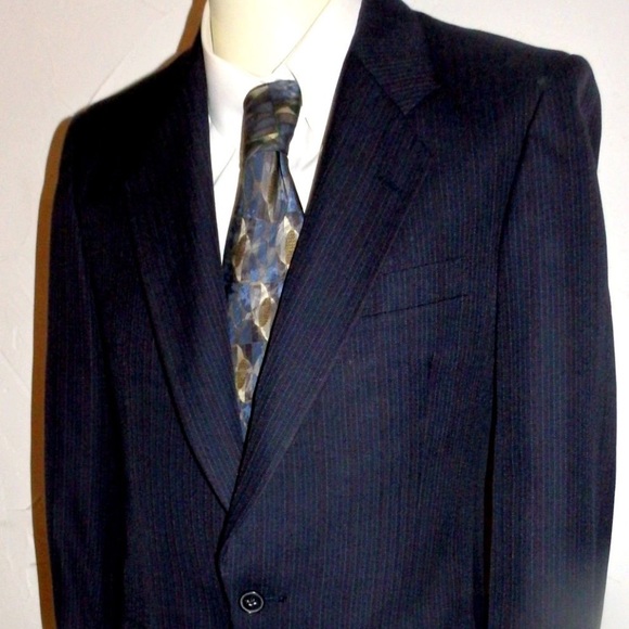 CHRISTIAN DIOR Grey Pinstriped Blazer, Size 40 - Picture 3 of 8